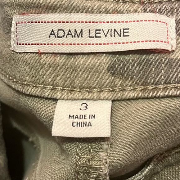 Adam Levine Camouflage Ripped Skinny Jeans - Picture 4 of 7